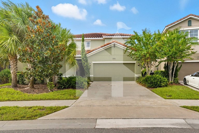 Vacation Home Near Disney, 6 bedrooms