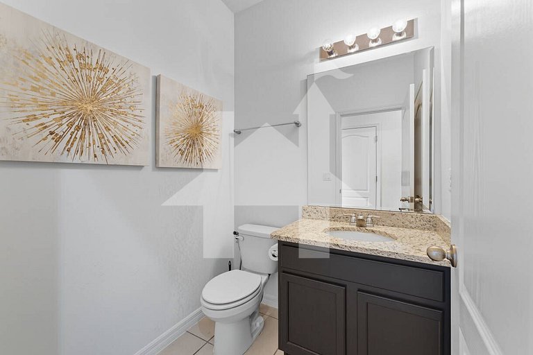 Vacation Home Near Disney, 6 bedrooms