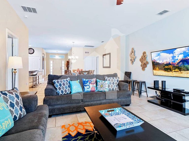 Vacation Home Near Disney, 5 bedrooms