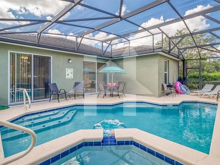 Vacation Home Near Disney, 5 bedrooms