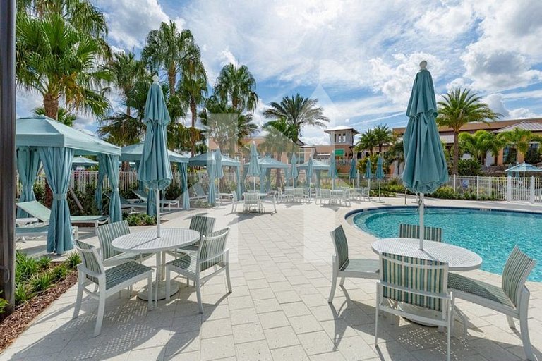 Vacation Home Near Disney, 6 bedrooms