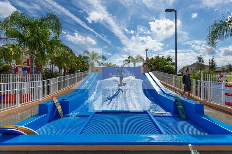 Vacation Home Near Disney, 6 bedrooms