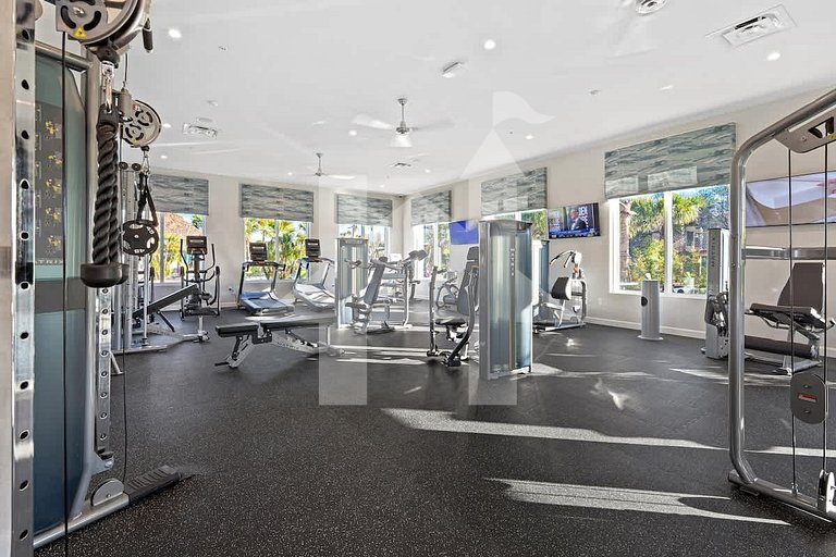 Vacation Home Near Disney, 5 bedrooms