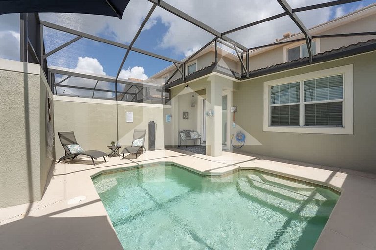 Vacation Home Near Disney, 5 bedrooms