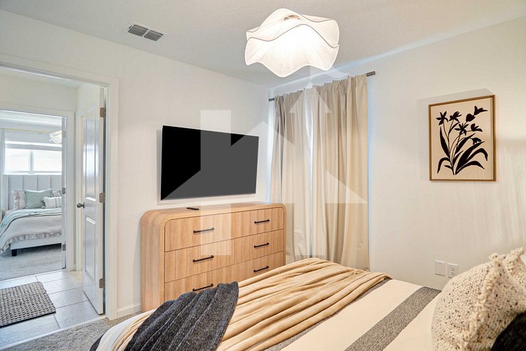 Vacation Home Near Disney, 7 bedrooms