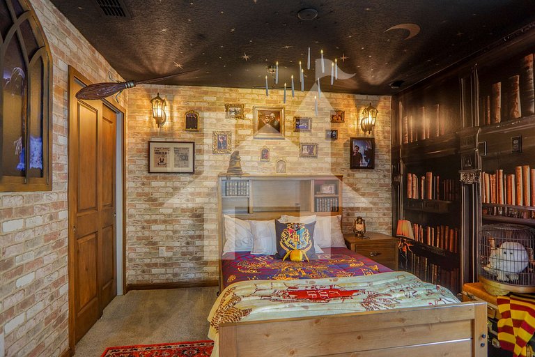 Vacation Home Near Disney, 7 bedrooms