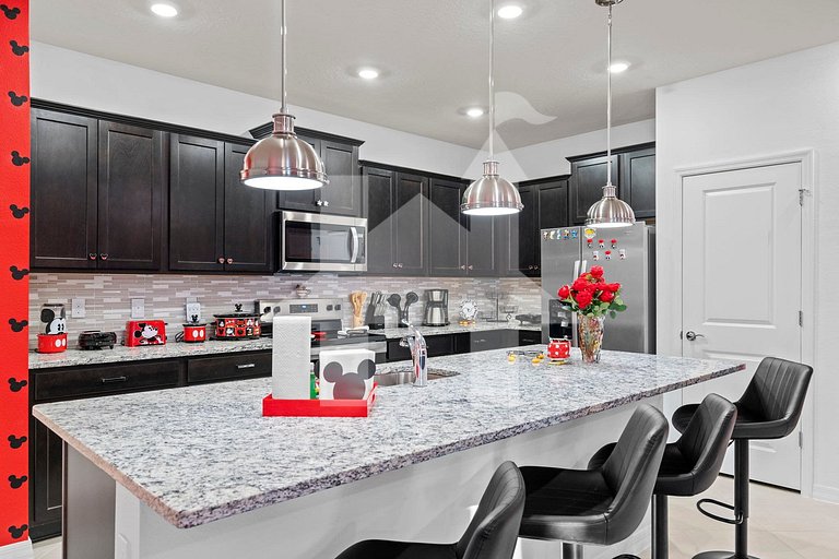 Vacation Home Near Disney, 5 bedrooms