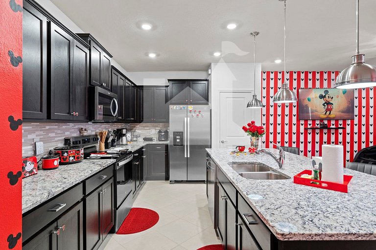 Vacation Home Near Disney, 5 bedrooms