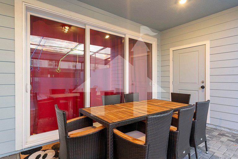 Vacation Home Near Disney, 5 bedrooms