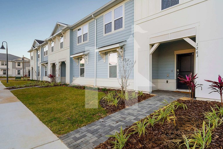 Vacation Home Near Disney, 5 bedrooms