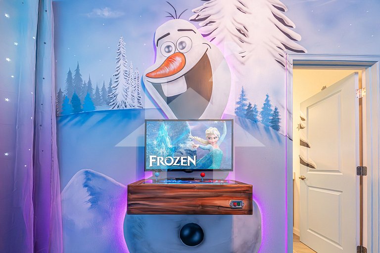 Vacation Home Near Disney,8 bedrooms