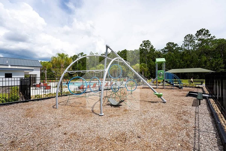 Vacation Home Near Disney, 6 bedrooms