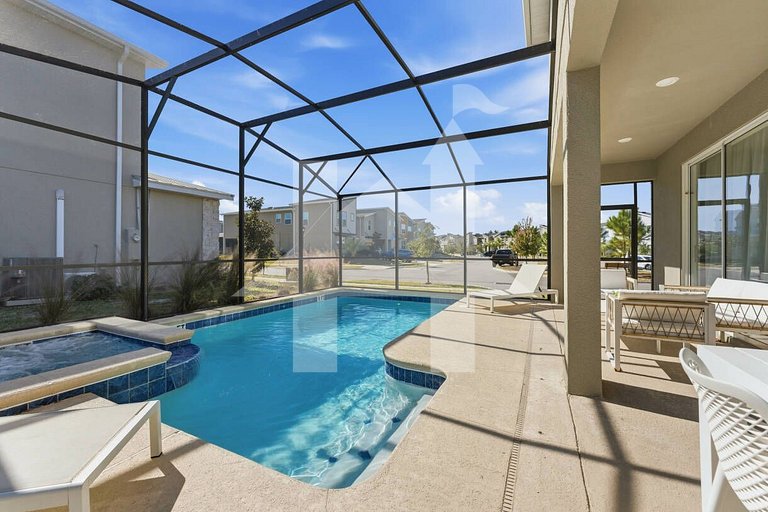 Vacation Home Near Disney, 6 bedrooms