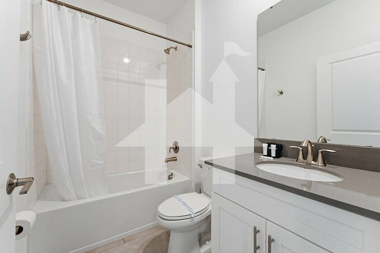 Vacation Home Near Disney, 6 bedrooms