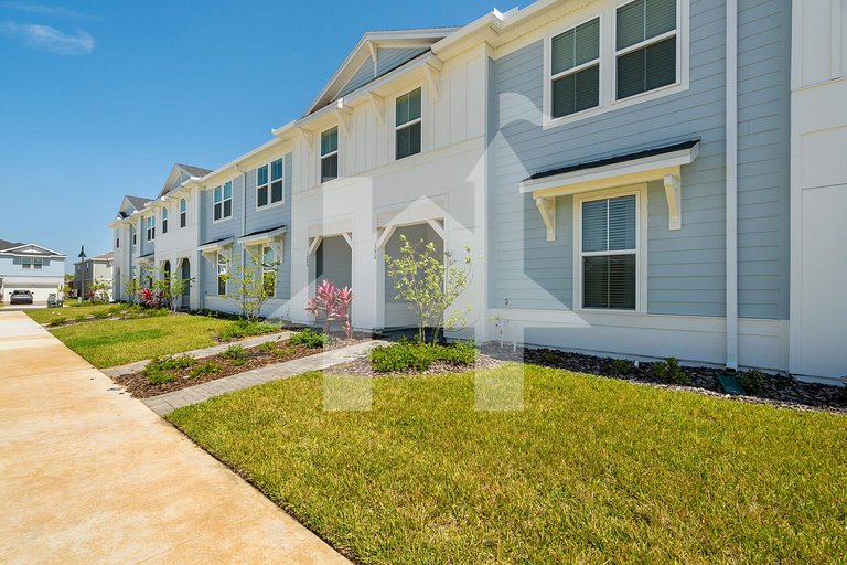 Vacation Home Near Disney, 5 bedrooms