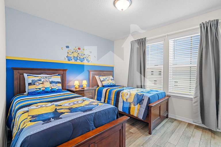 Vacation Home Near Disney, 5 bedrooms