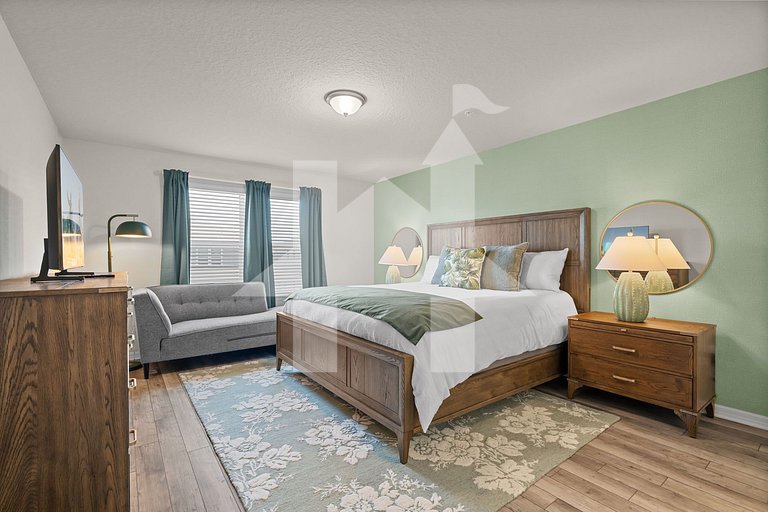 Vacation Home Near Disney, 5 bedrooms