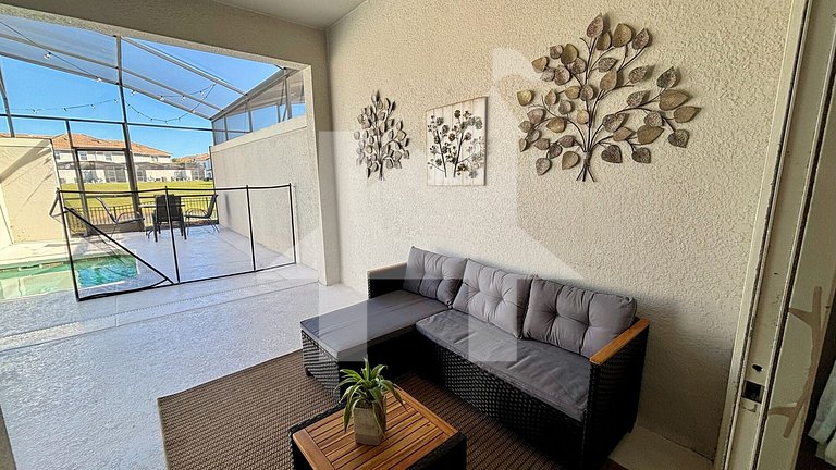 Vacation Home Near Disney, 4 bedrooms