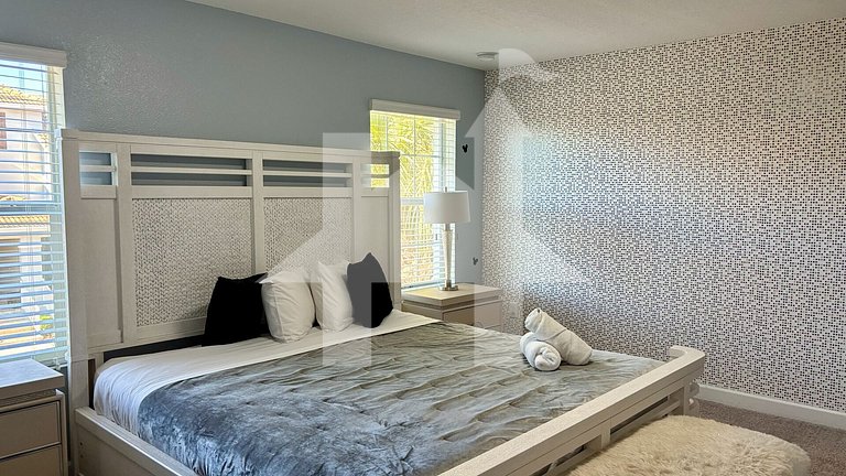 Vacation Home Near Disney, 4 bedrooms