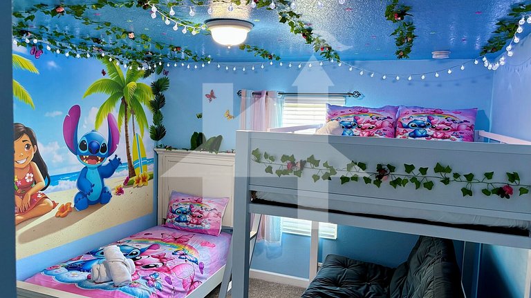 Vacation Home Near Disney, 4 bedrooms