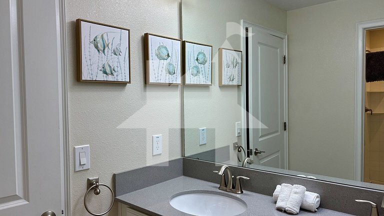 Vacation Home Near Disney, 4 bedrooms