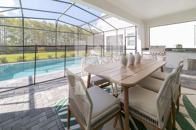 Vacation Home Near Disney, 5 bedrooms