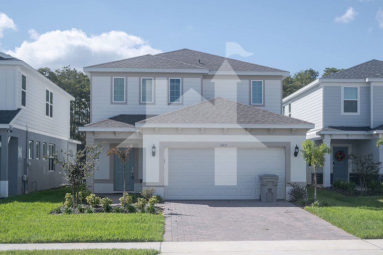 Vacation Home Near Disney, 5 bedrooms