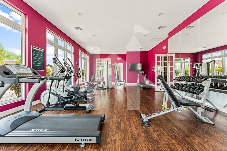 Vacation Home Near Disney, 4 bedrooms