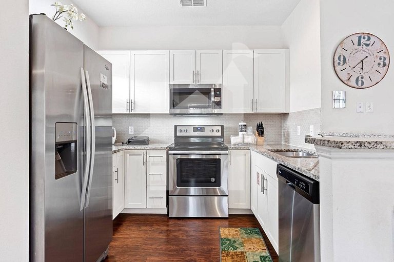 Vacation Home Near Disney, 4 bedrooms