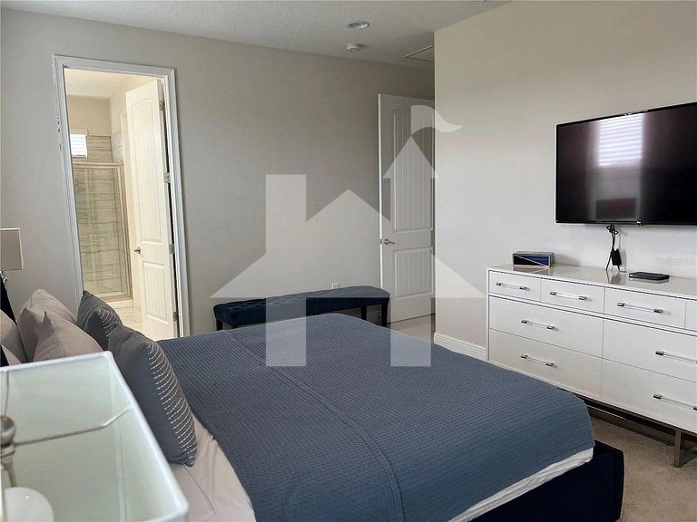 Vacation Home Near Disney, 5 bedrooms