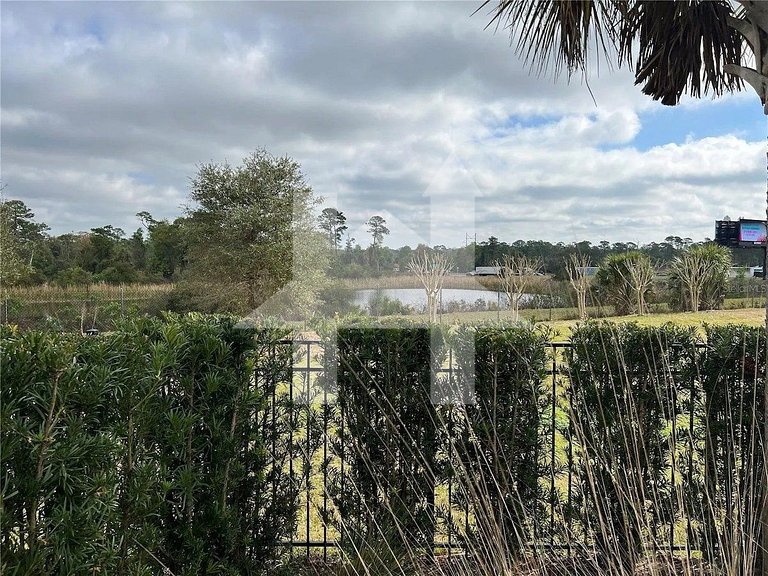 Vacation Home Near Disney, 5 bedrooms