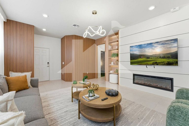 Vacation Home Near Disney, 5 bedrooms