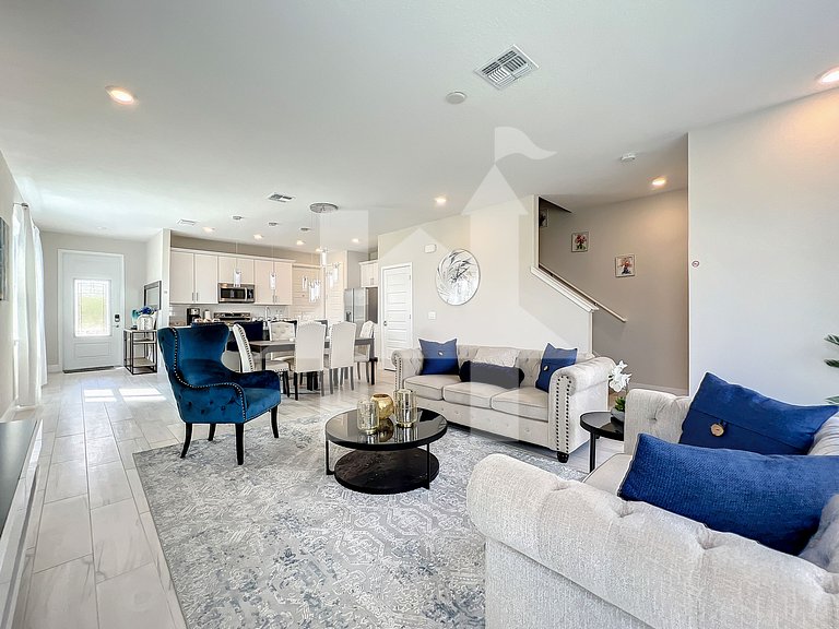 Reunion 3BR Villa Near Disney + Pool Access