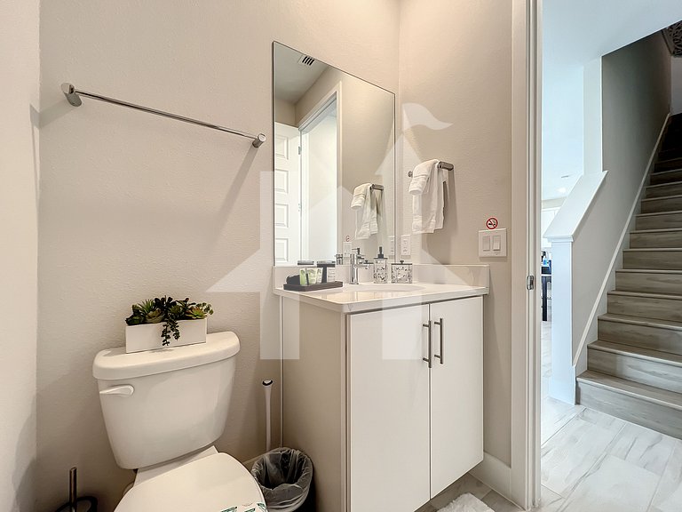 Reunion 3BR Villa Near Disney + Pool Access