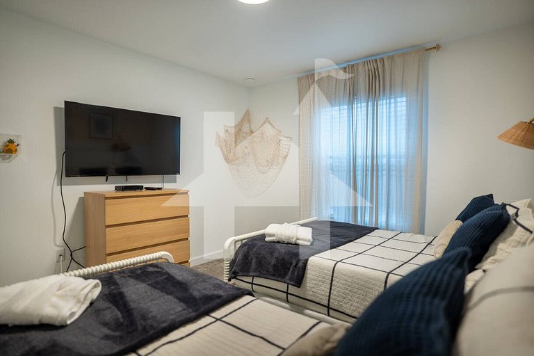 Vacation Home Near Disney, 4 bedrooms