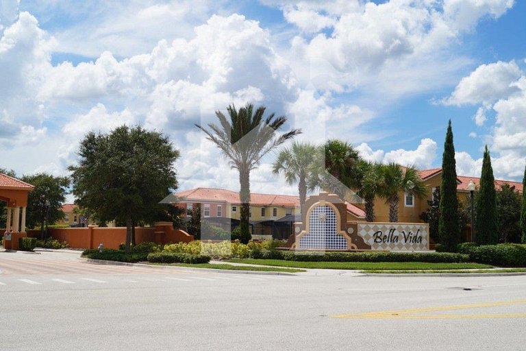 Vacation Home Near Disney, 4 bedrooms