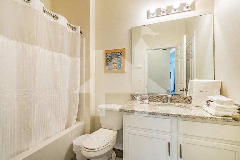 Vacation Home Near Disney, 4 bedrooms