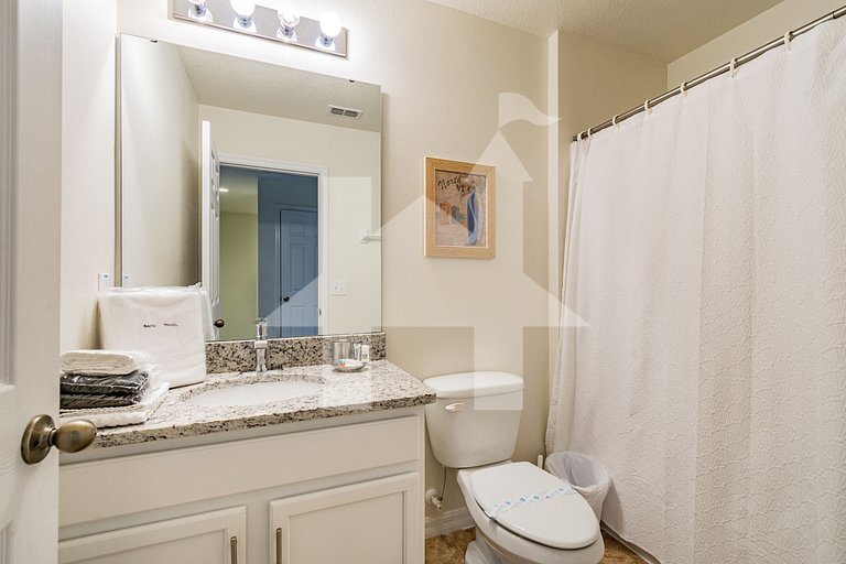 Vacation Home Near Disney, 4 bedrooms