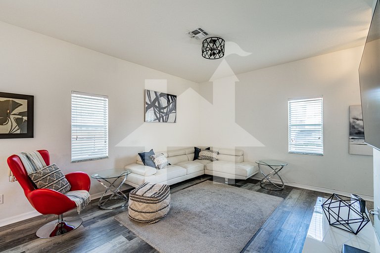 Vacation Home Near Disney, 4 bedrooms