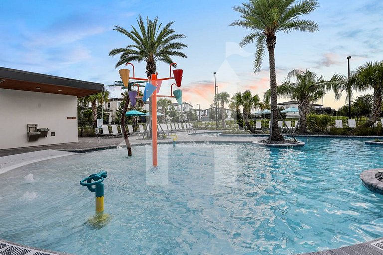 Vacation Home Near Disney, 5 bedrooms