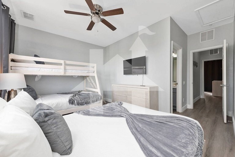 Vacation Home Near Disney, 3 bedrooms