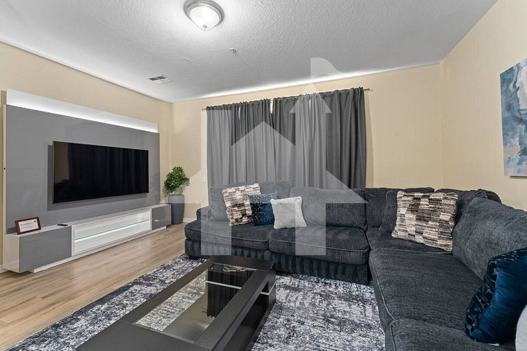 Vacation Home Near Disney, 3 bedrooms