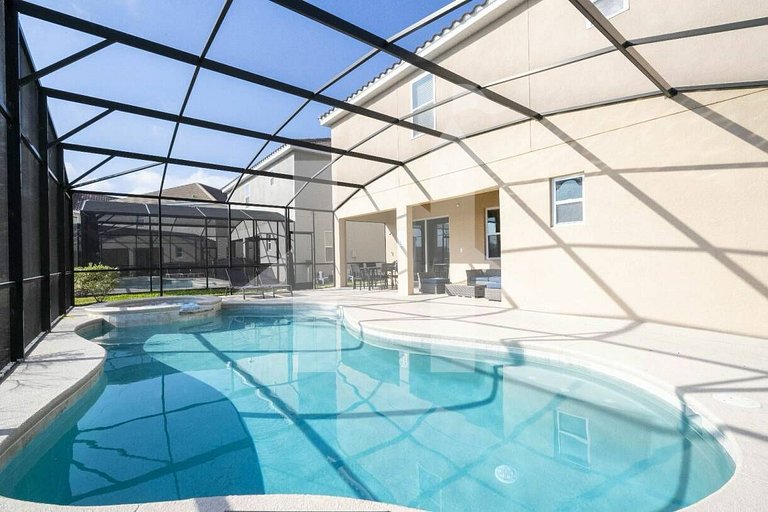 Vacation Home Near Disney, 12 bedrooms