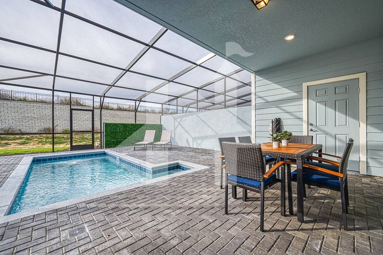 Vacation Home Near Disney, 5 bedrooms