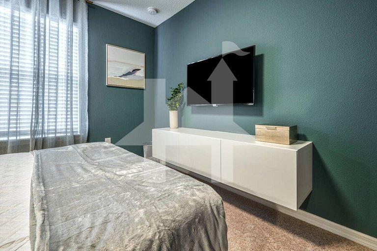 Vacation Home Near Disney, 5 bedrooms