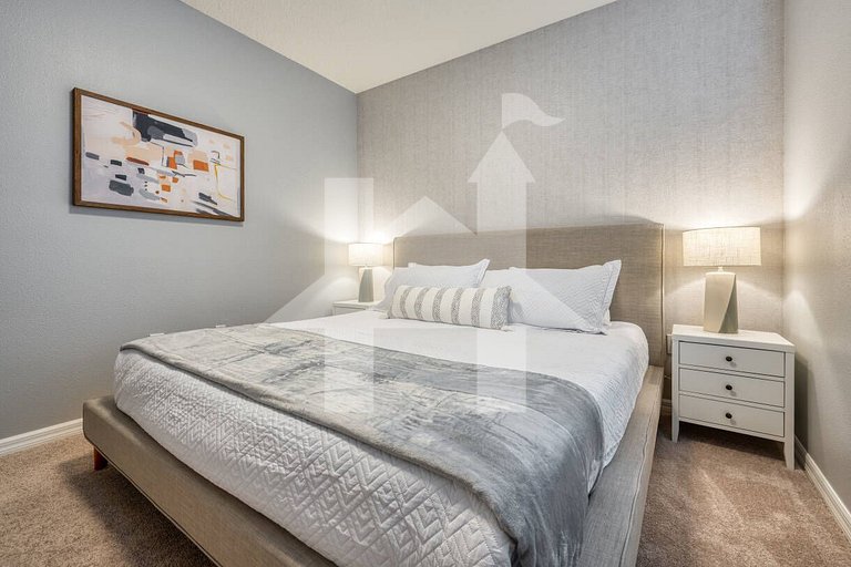 Vacation Home Near Disney, 5 bedrooms