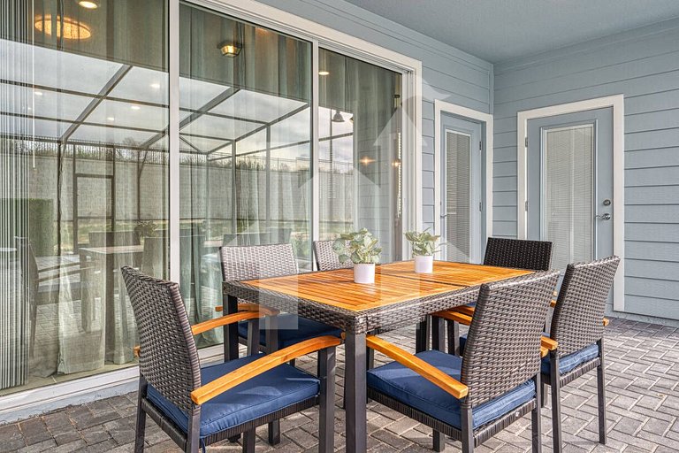 Vacation Home Near Disney, 5 bedrooms