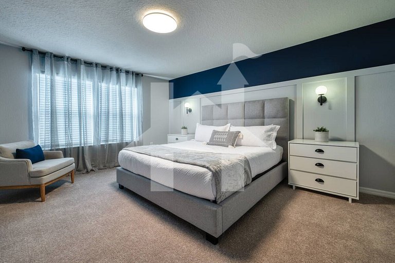 Vacation Home Near Disney, 5 bedrooms