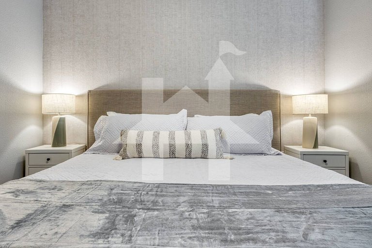 Vacation Home Near Disney, 5 bedrooms