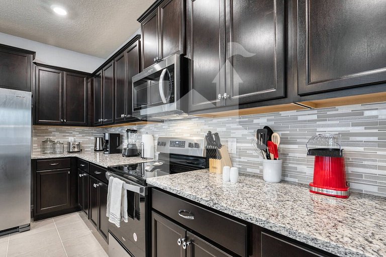 Vacation Home Near Disney, 5 bedrooms